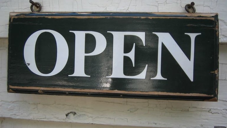 Ouverture des courts extérieurs lundi 18 mai